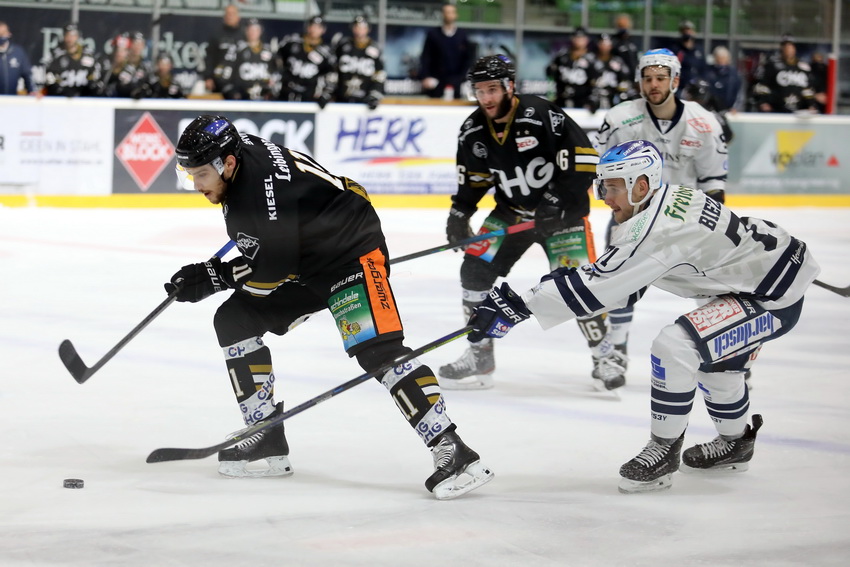 Von Beginn an waren die Towerstars einen Schritt schneller als der Gegner. Bild: Kim Enderle