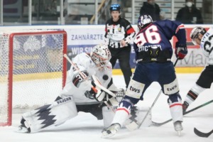 Starkes Solo: David Zucker erzielt den 1:1 Ausgleich. Bild: Kim Enderle