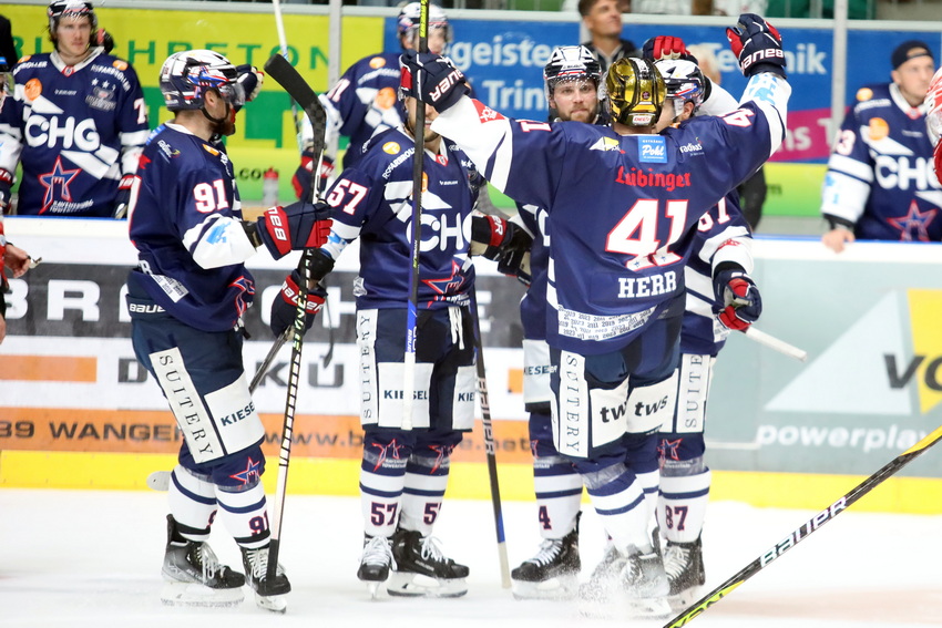 TowerstarsBadNauheim15Sept32 Am kommenden Wochenende werden um Towerstars für den Torjubel hart kämpfen müssen. Bild: Kim Enderle
