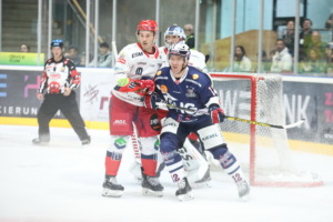 12 Pawel Dronia (Ravensburg Towerstars) (Selber Woelfe)