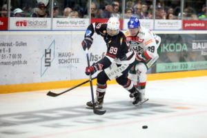 89 Lukas Mühlbauer (Ravensburg Towerstars) 29 Denis Reul  (Augsburger Panther)