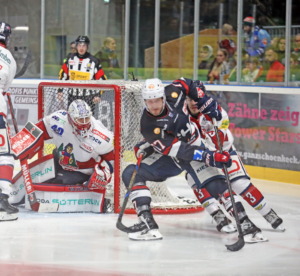 (Ravensburg Towerstars) (EHC Freiburg)