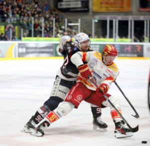 (Ravensburg Towerstars) (ES V Kaufbeuren)