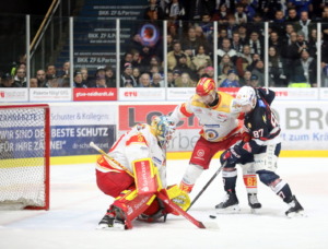 (Ravensburg Towerstars) (ES V Kaufbeuren)