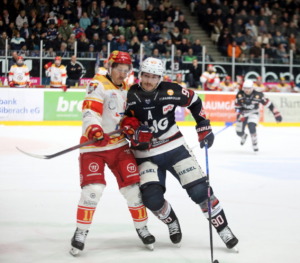 (Ravensburg Towerstars) (ES V Kaufbeuren)