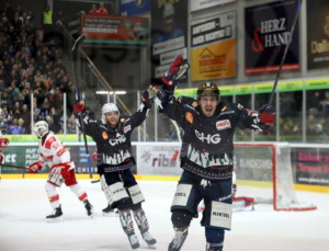 95 Mathew Santos (Ravensburg Towerstars) (EC Bad Nauheim)
