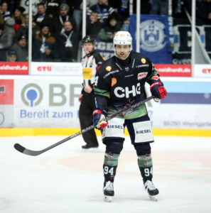 (Ravensburg Towerstars) (Dresdner Eisloewen)