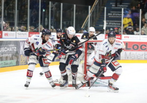 (Ravensburg Towerstars) (EHC Freiburg)