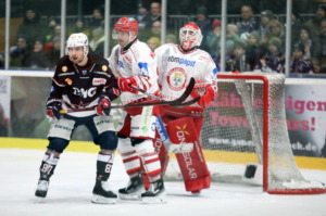 87 Fabian Dietz (Ravensburg Towerstars) (EV Landshut)