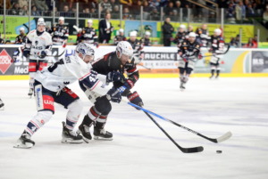 (Ravensburg Towerstars) (Blue Devils Weiden)
