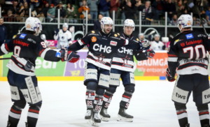 (Ravensburg Towerstars) (Blue Devils Weiden)