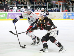 (Ravensburg Towerstars) (Blue Devils Weiden)