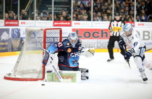 43 Ilya Sharipov (Ravensburg Towerstars) 47 Sebastian Gorcik (Dresdner Eisloewent)