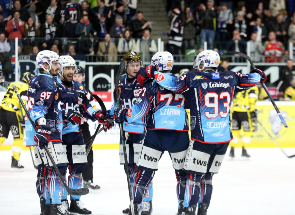 06042025_RavensburgTowerstarsgegenKrefeldPinguine 06042025_RavensburgTowerstarsgegenKrefeldPinguine