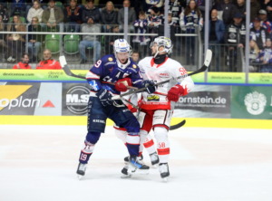 (Ravensburg Towerstars) (EC Bad Nauheum)