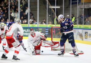 (Ravensburg Towerstars) (EC Bad Nauheum)