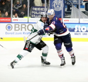 (Ravensburg Towerstars) (Bietigheim Steelers)