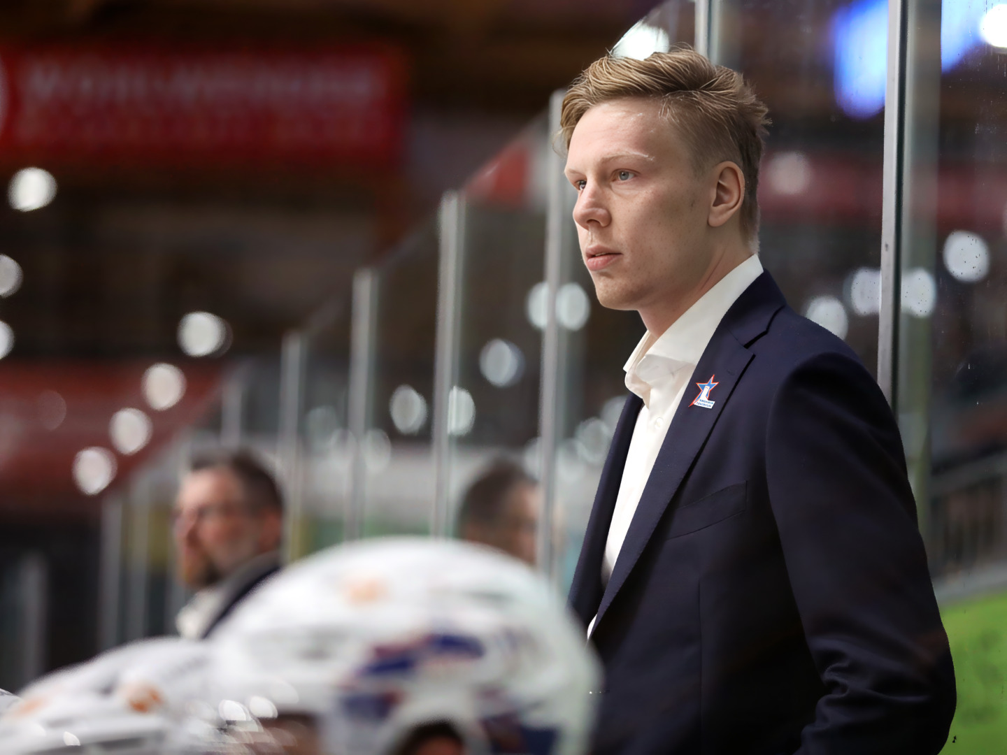 VERTRAGSVERLÄNGERUNG: EELI PARVIAINEN BLEIBT CO-TRAINER - Towerstars
